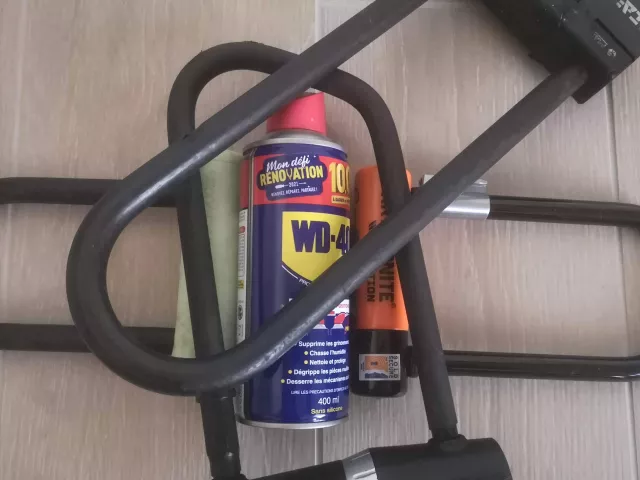 Le WD-40 l'indispensable du bricoleur ! Quels usage et utilisation ?