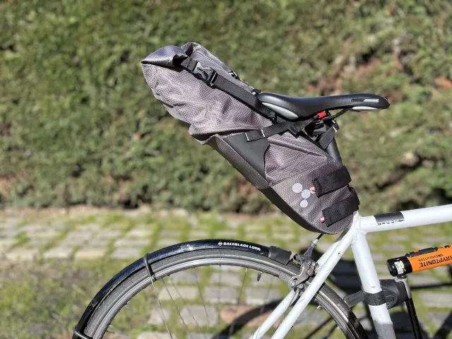 Geosmina Small Seat Bag