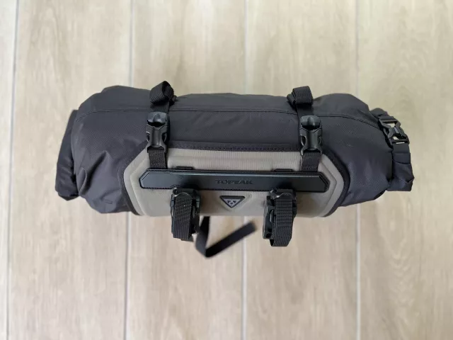 Sacoche Topeak Frontloader + dry bag